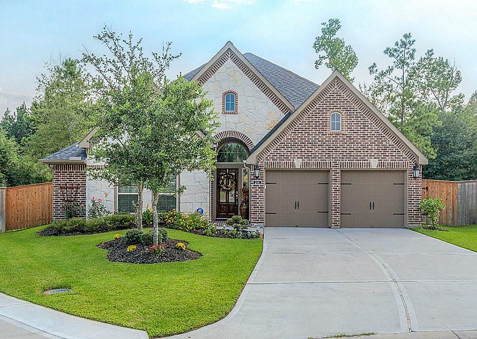 1st image of 256 Forest Heights Ln