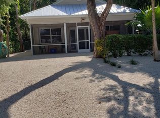 150 Apache St, Plantation Key, FL 33036