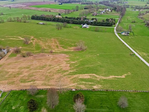 2nd image of 4247 Basin Springs Rd