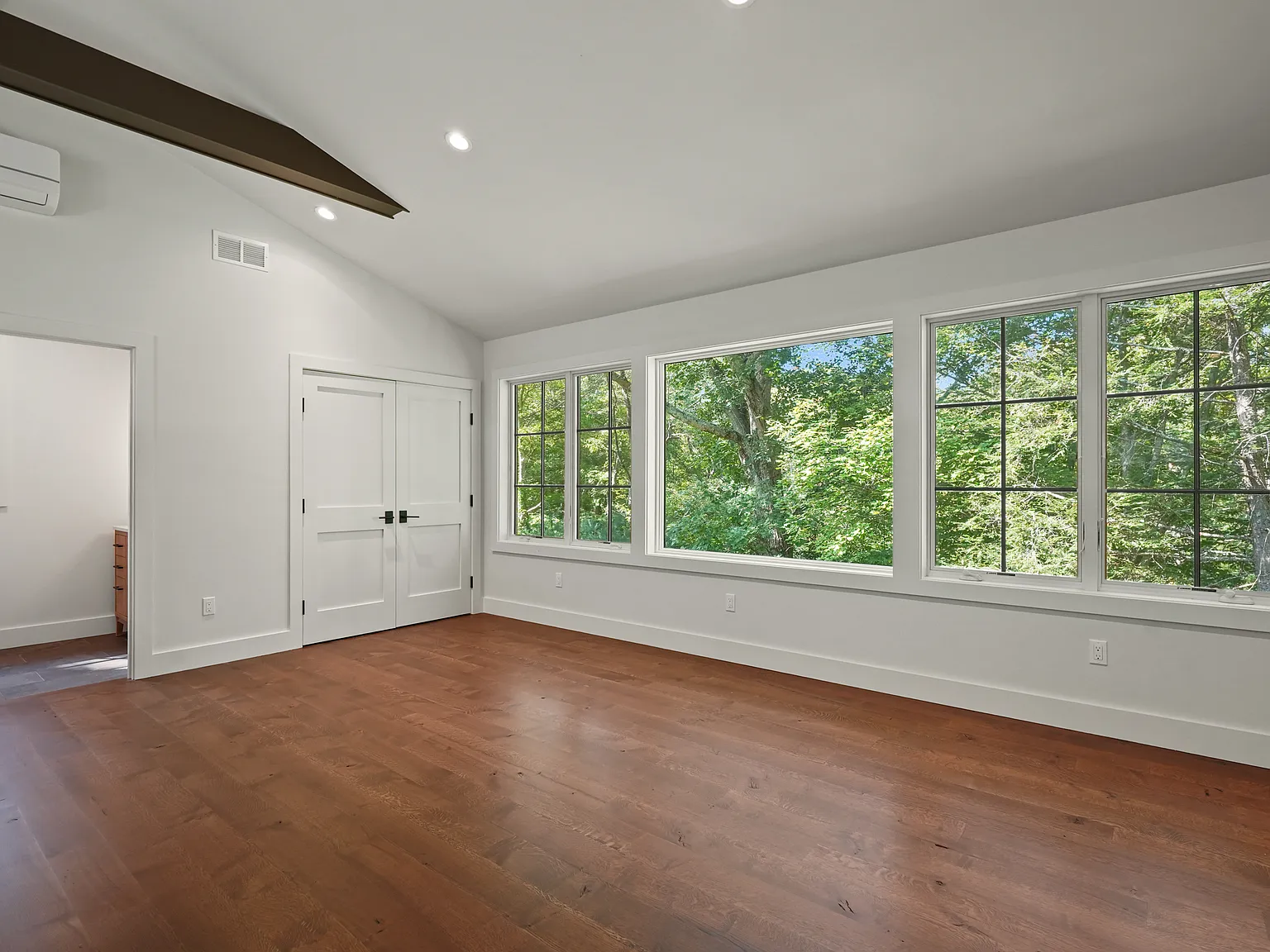 Studio, 800 sqft, $2,650 — Photo 2