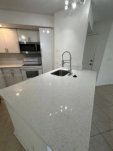 3380 Pinewalk Dr N #1113 Photo 1