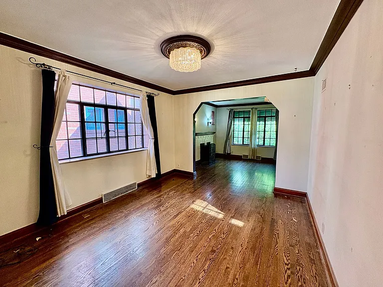 6040 Marquette Ave — Photo 4