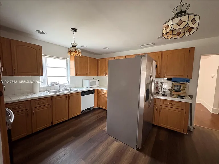 2928 SW 15th St — Photo 5