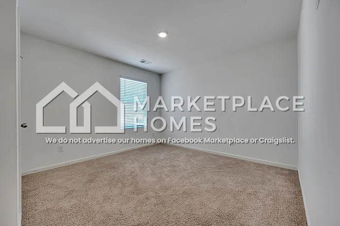 1027 Park View Dr — Photo 27