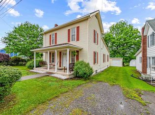 613 Main St, Narrows, VA 24124