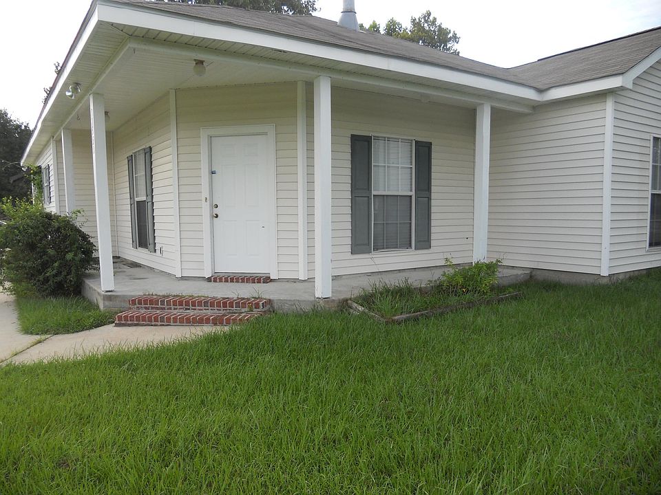 1st image of 37553 Southwood Village Ave
