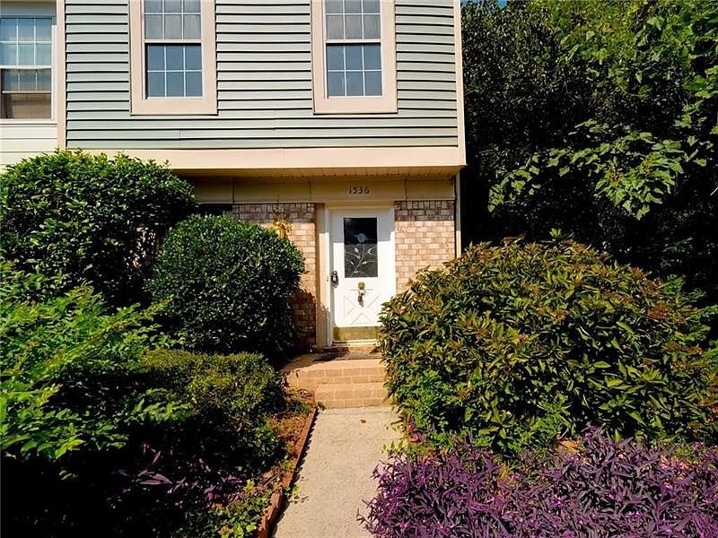 1st image of 1536 Lancashire Pl #1536