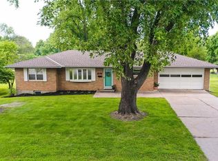 10813 W 48th Ter, Shawnee, KS 66203