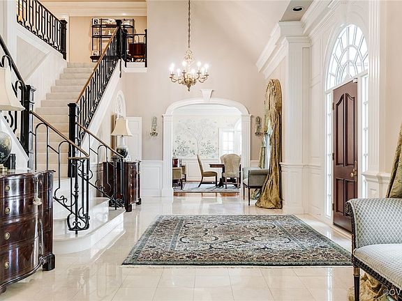 4th image of 4803 Lockgreen Cir