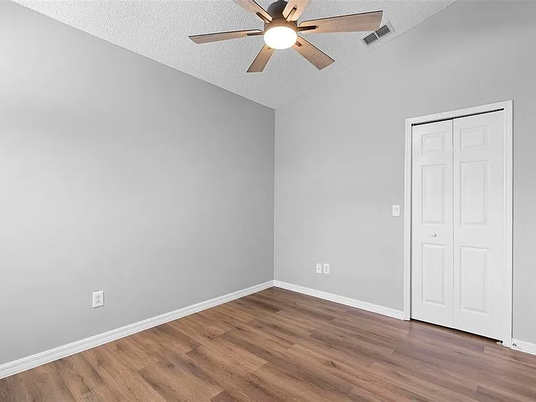 846 Grand Hughey Ct — Photo 24