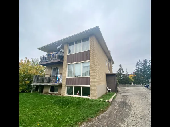 32 Ralgreen Cres #2, Kitchener, ON N2M 1T9