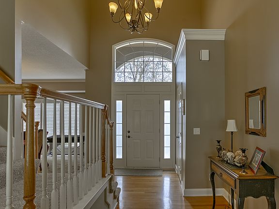 3rd image of 1428 Natalee Ct