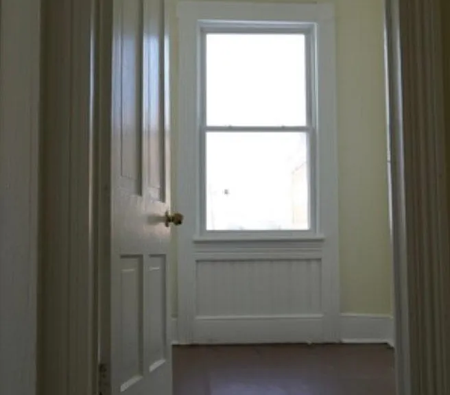 1028 Halifax St — Photo 8