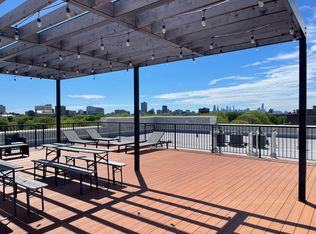 The Ainslie, Chicago, IL 60640