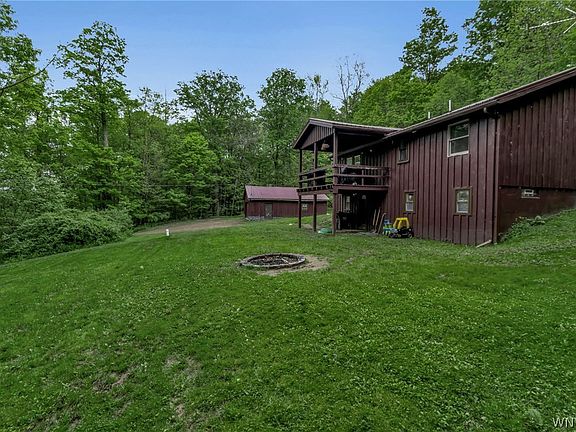 2nd image of 10588 Edies Rd
