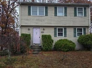 4 Cassisi Ct, North Providence, RI 02904