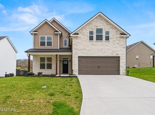 12668 Myrtle Ridge Ln, Knoxville, TN 37932