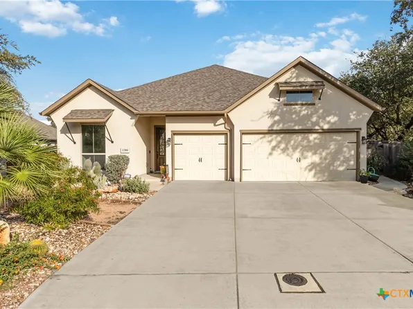 1380 Pioneer Dr, New Braunfels, TX 78132