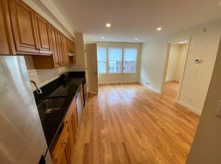 379 Harvard St APT 6, Cambridge, MA 02138