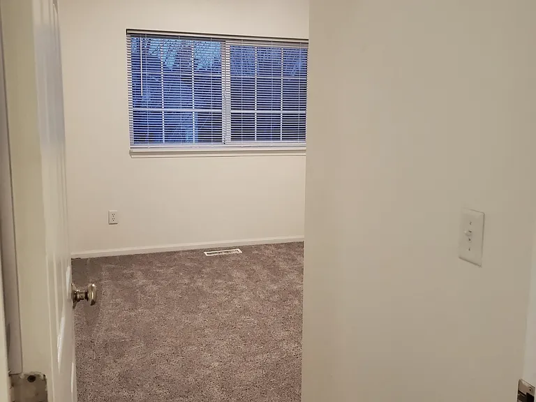 10 Bridgewater Trl — Photo 23