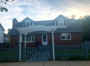 235 Comstock St, Joliet, IL 60436