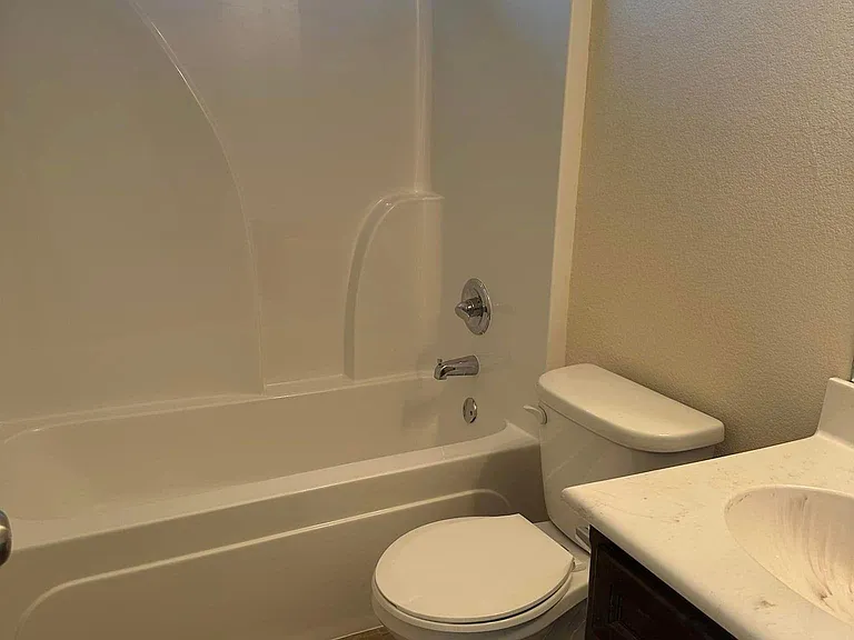 6710 Keechi Valley Dr — Photo 15