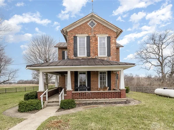 6105 New Carlisle Pike, Springfield, OH 45504