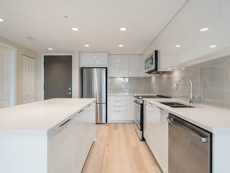 1182 Westwood St — Photo 120