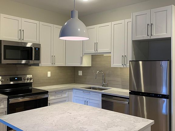 2nd image of 9 Sewall Ave #500