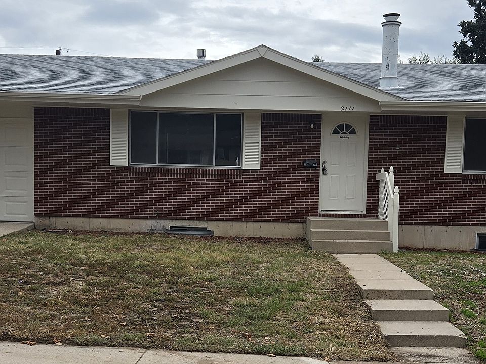 1st image of 2111 Warwick Ln
