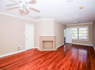 6714 Travis St APT 4, Houston, TX 77030