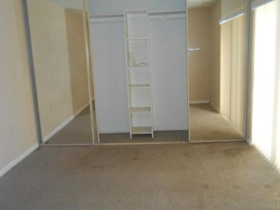 5th image of 548 Green Springs Pl