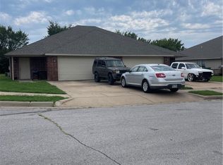 1290 Dove Loop, Springdale, AR 72764