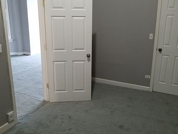 5th image of 6813 S Langley Ave #1
