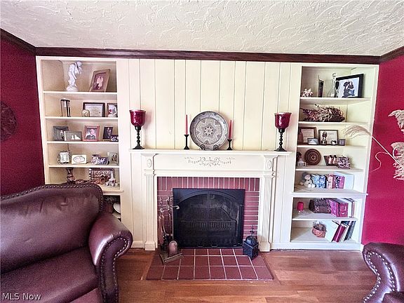 3rd image of 79 Lincoln Blvd
