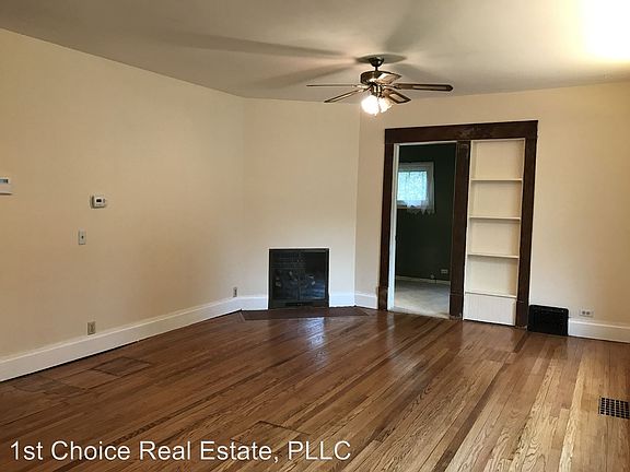 3rd image of 812 W Shiawassee St #1