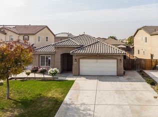 8215 Ridgegate Ct, Bakersfield, CA 93313