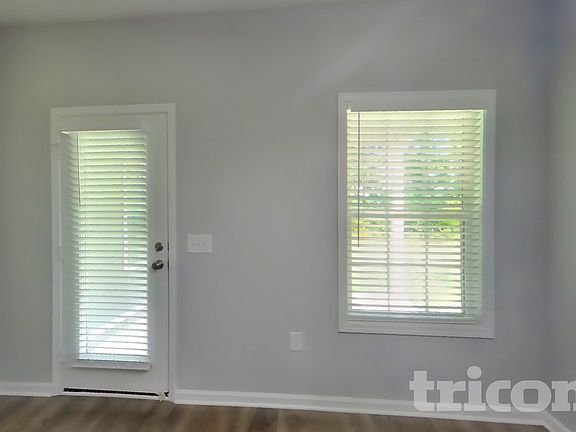 4th image of 831 Ellyson Dr