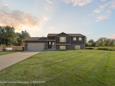 9069 Apple Ridge Dr, Clarksville, MI, 48815