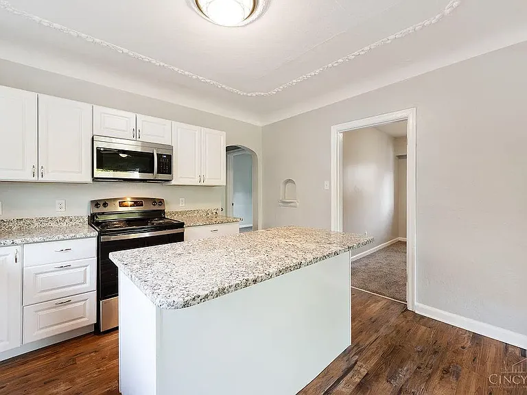 1734 Catalina Ave #2 — Photo 10
