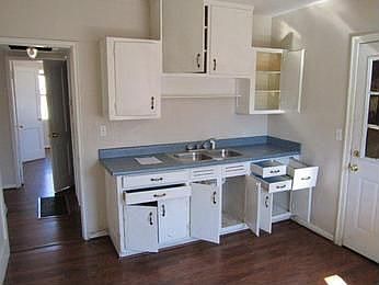 2nd image of 4929 Avenue I