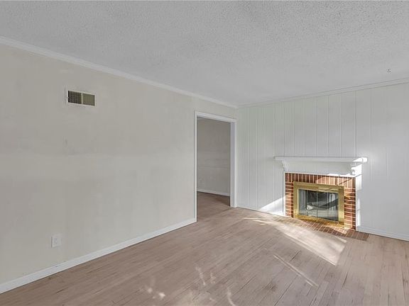 5th image of 5506 Rosewood St