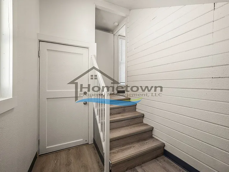 403 E Wallace Ave #3 — Photo 10