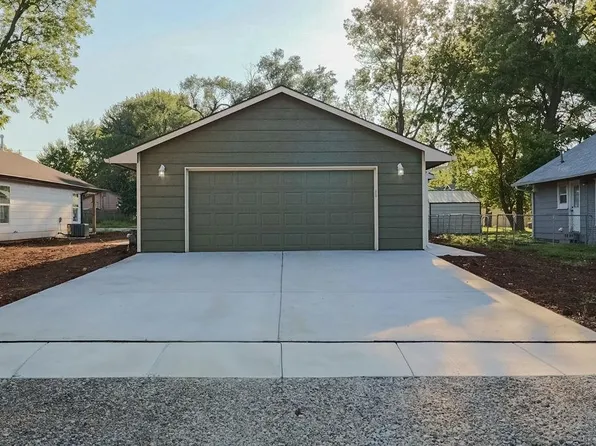 713 N Washington St, El Dorado, KS 67042