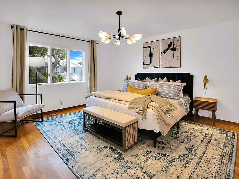 1047 San Carlos Rd — Photo 14