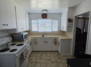 631 Grant Ave, Lodi, CA 95240
