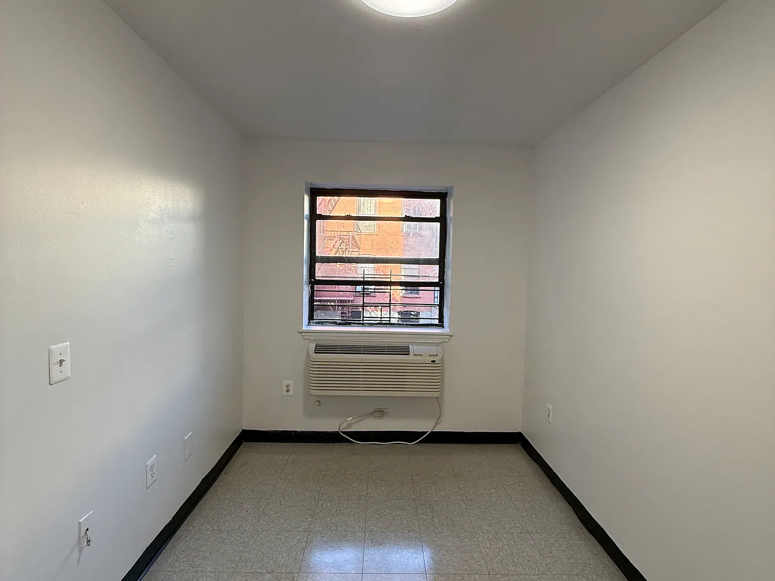 1 bed, $1,774 — Photo 1
