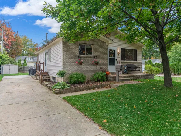 27 Eastman St, Mount Clemens, MI 48043