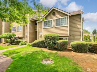 1844 S 284th Ln APT I203, Federal Way, WA 98003