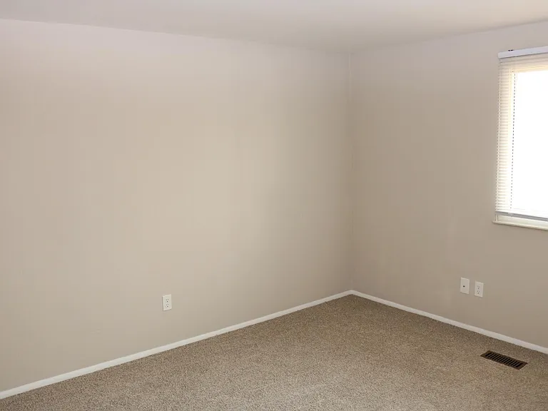 9211 Nash Ave — Photo 23